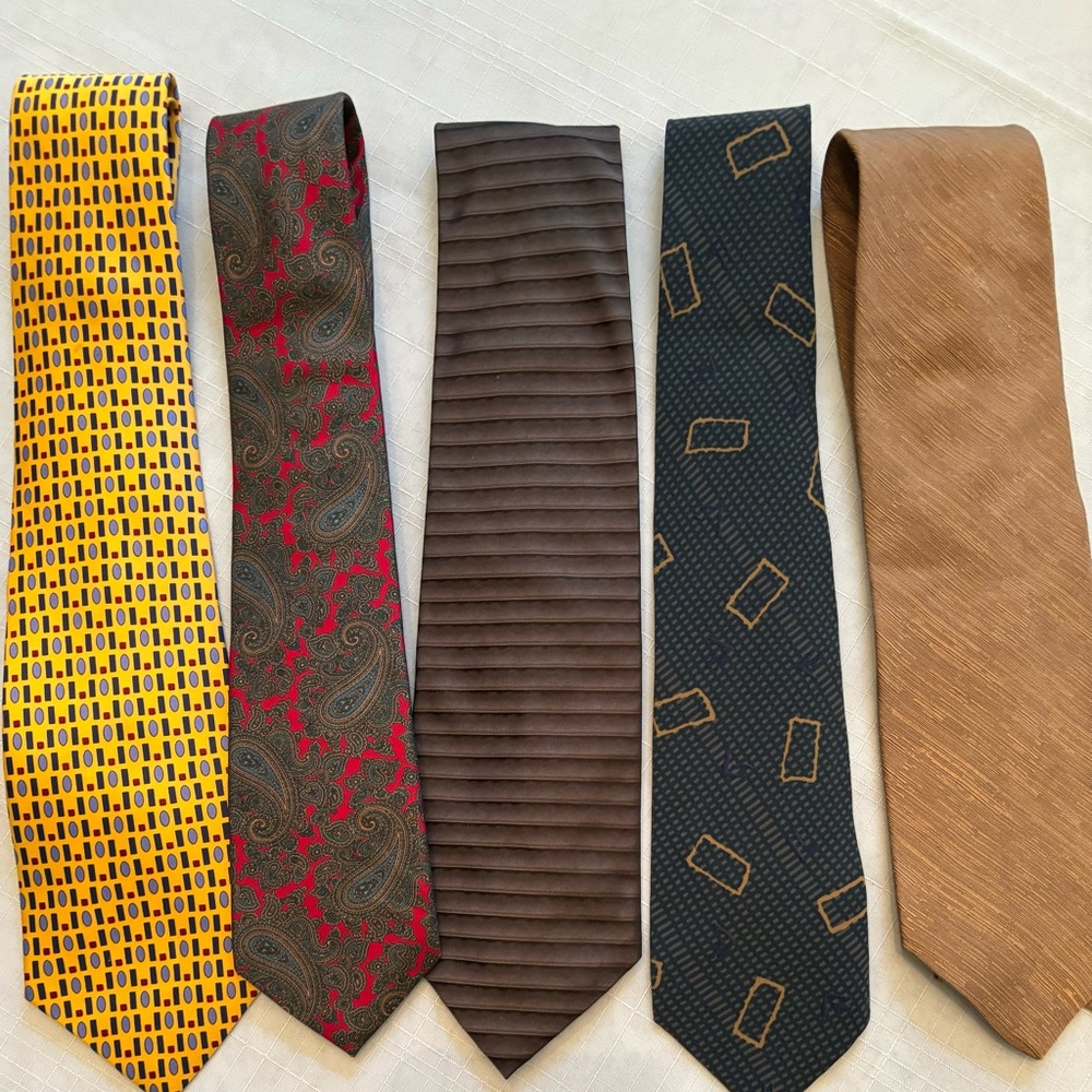 1 Lot Men’s Tie’s